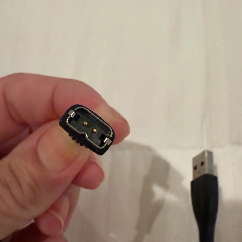 Fitbit charge hr charging cable original name brand